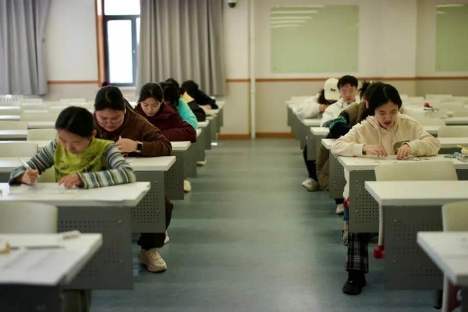 吉尼斯 吉尼斯